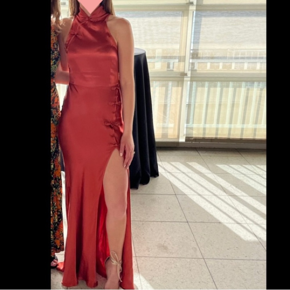 Gorgeous size 2 Sau Lee ball gown